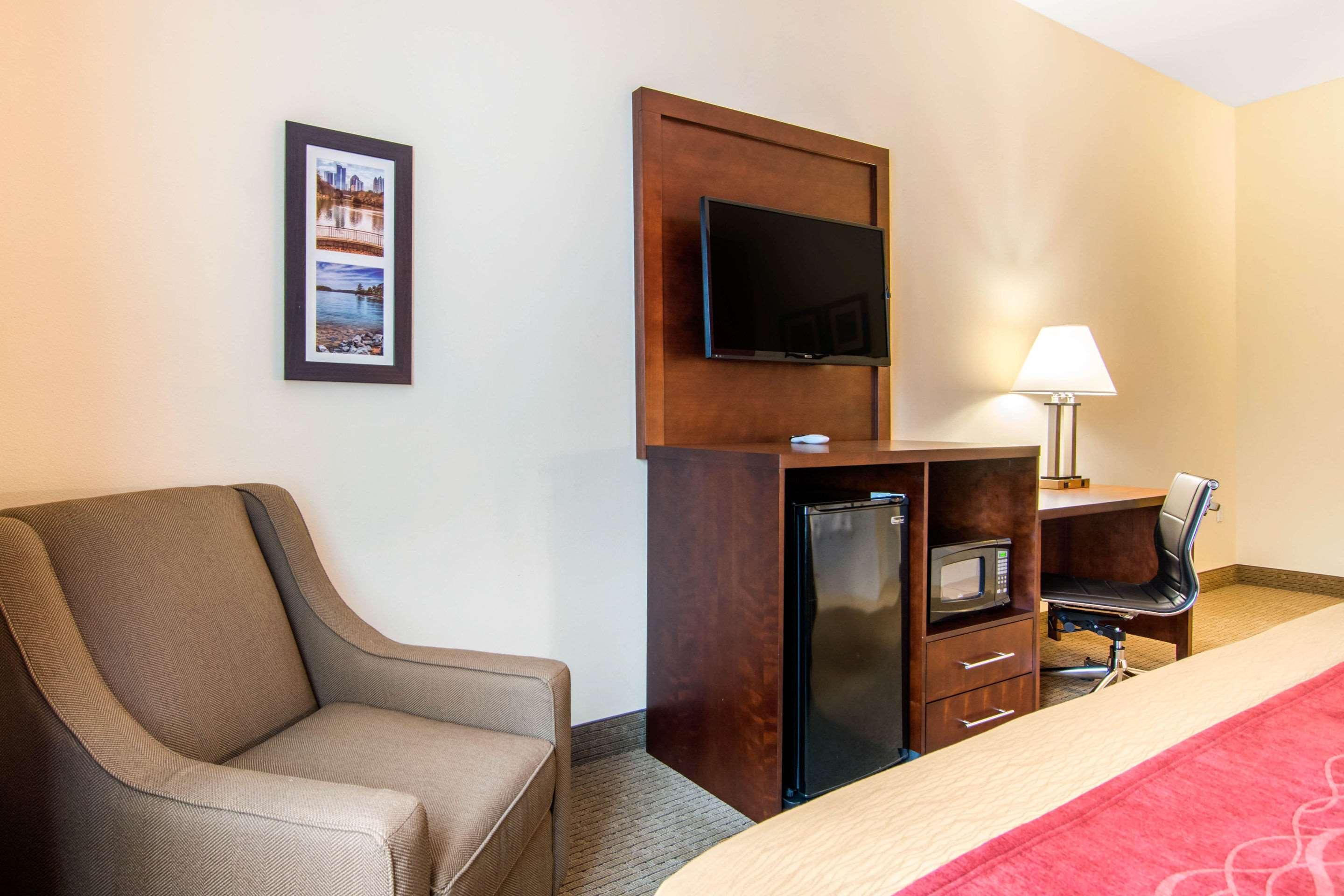 Comfort Inn & Suites Villa Rica Zewnętrze zdjęcie